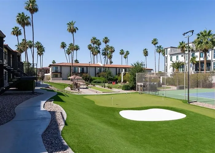 126 Fully Furnished 1br Suite-prime Location Apartament Scottsdale